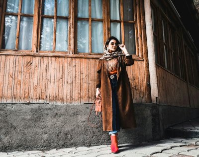 Deze oversized wollen jas zie je deze winter overal
